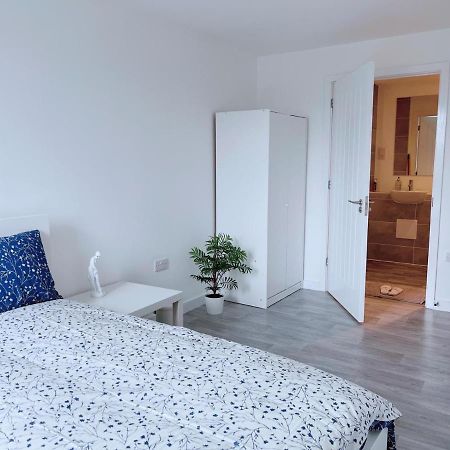Modern House Hotel Manchester Bagian luar foto